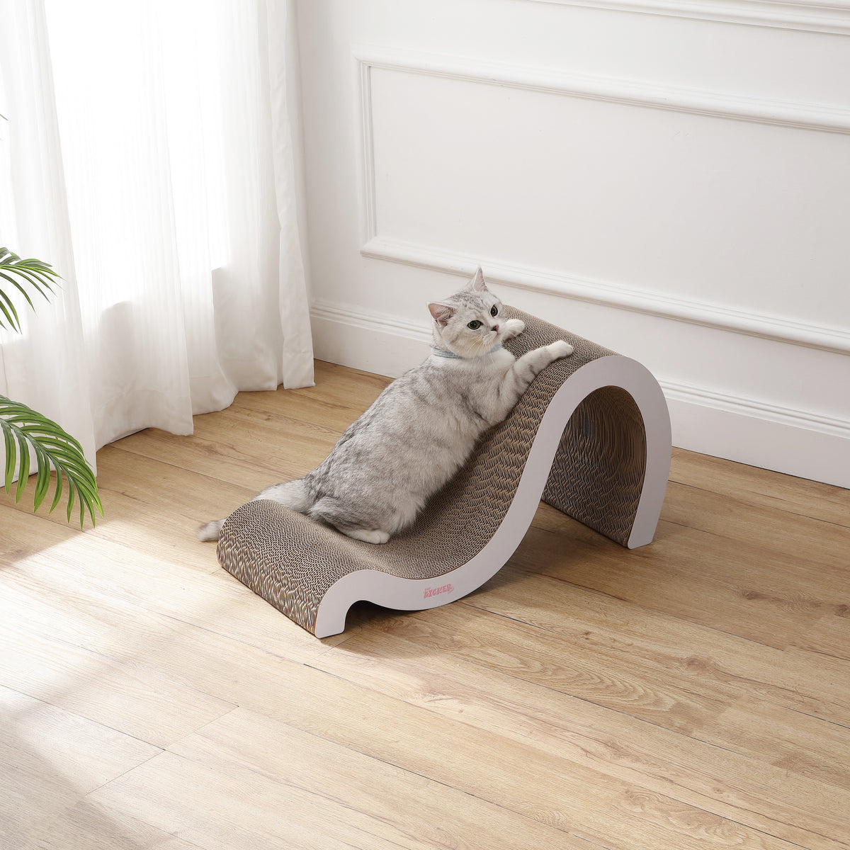 Kuna 27" Modern Cardboard Double-Sided Wave Cat Scratcher with Catnip