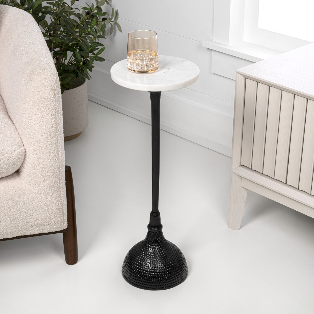 Sylva 23.75" Art Deco Contemporary Metal Pedestal Drink Table and Decorative End Table with White Marble Round Top and Hammered Base