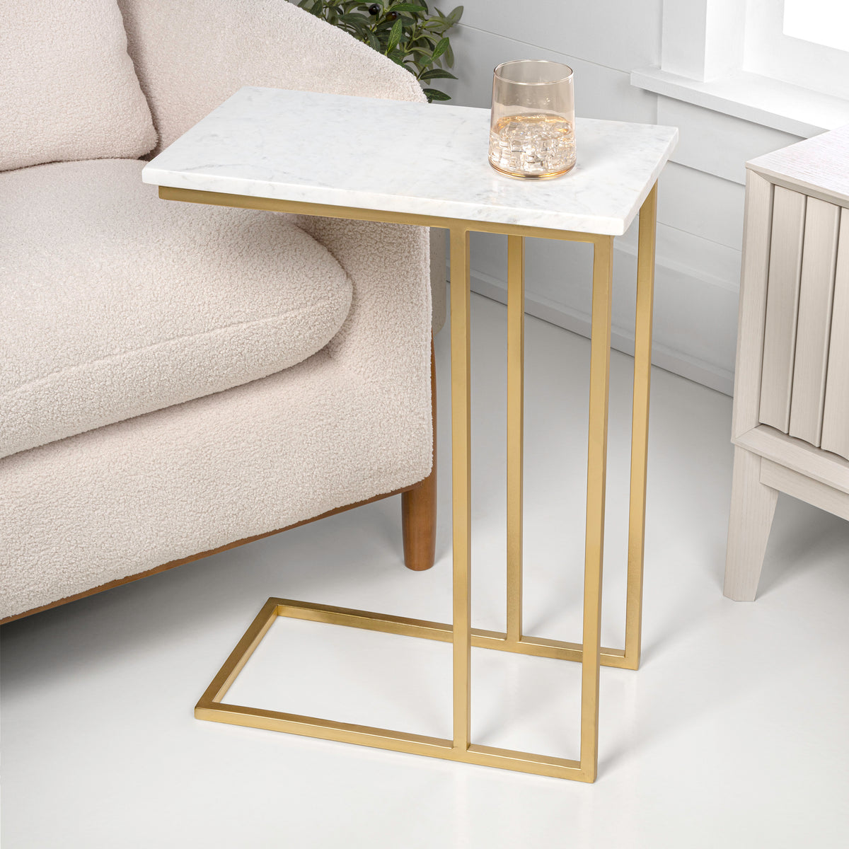 Grevyn 24.25" Designer Industrial Metal C-Shaped End Table and Side Couch Table with White Marble Top