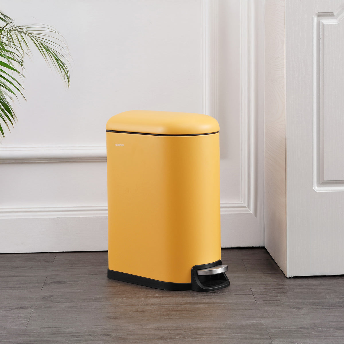 Rassol Mini 2.6-Gallon Step-Open Trash Can