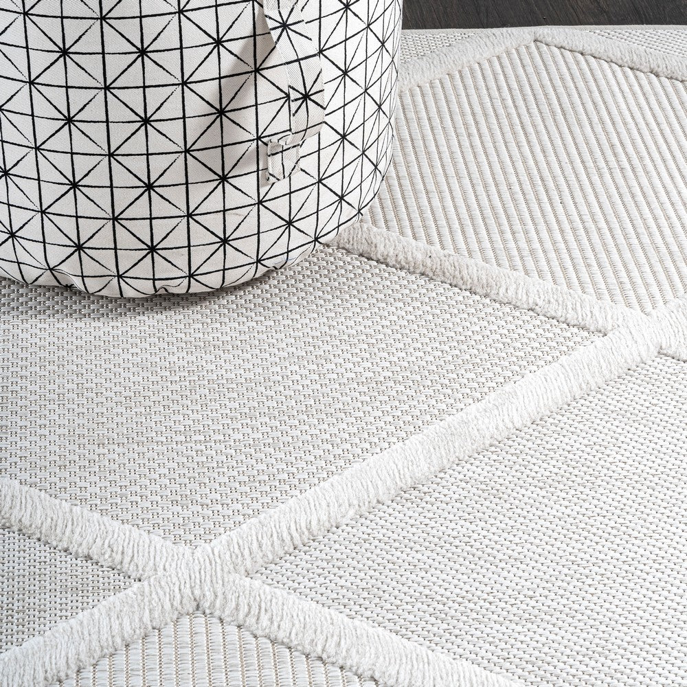 Oswald diamond Trellis Indoor/outdoor Area Rug