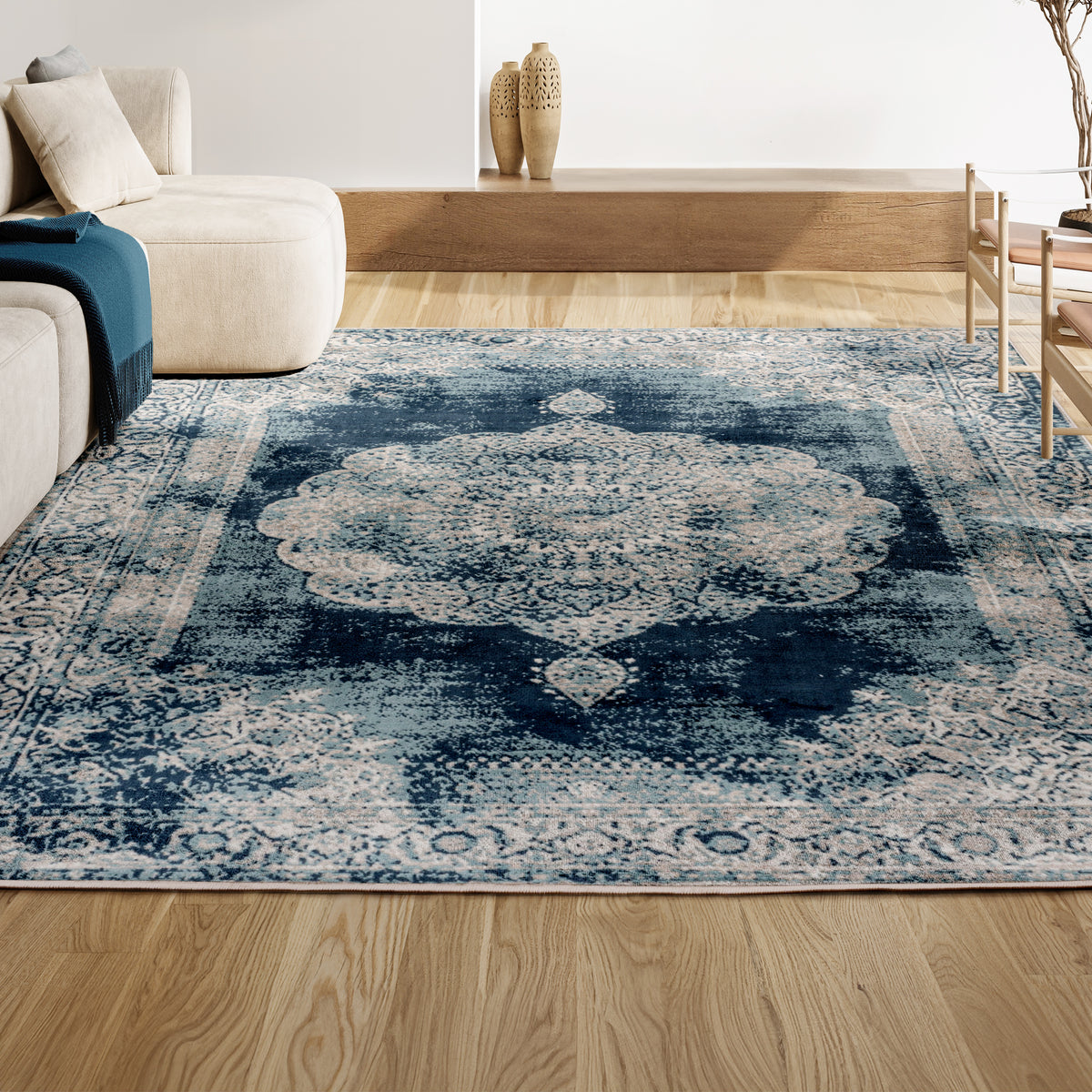 Face Cottage Medallion Area Rug