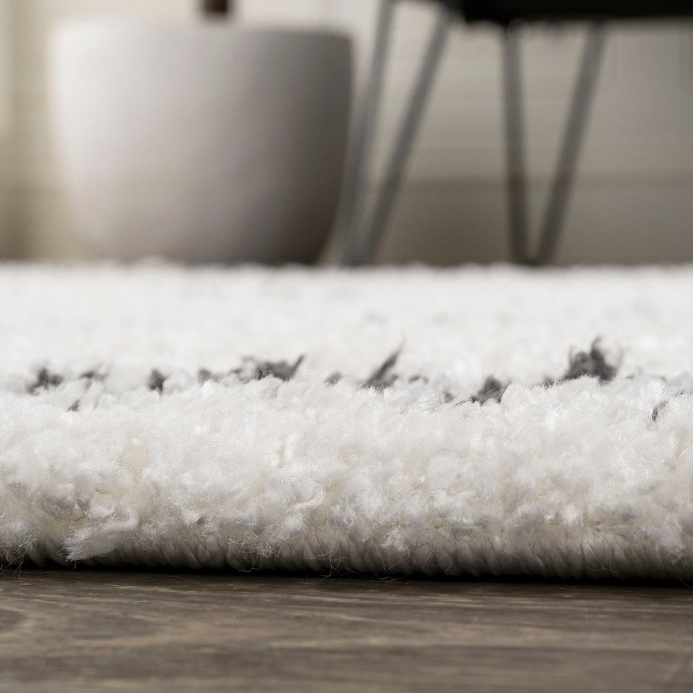 Whangarei Calvia Moroccan Diamond Shag Area Rug