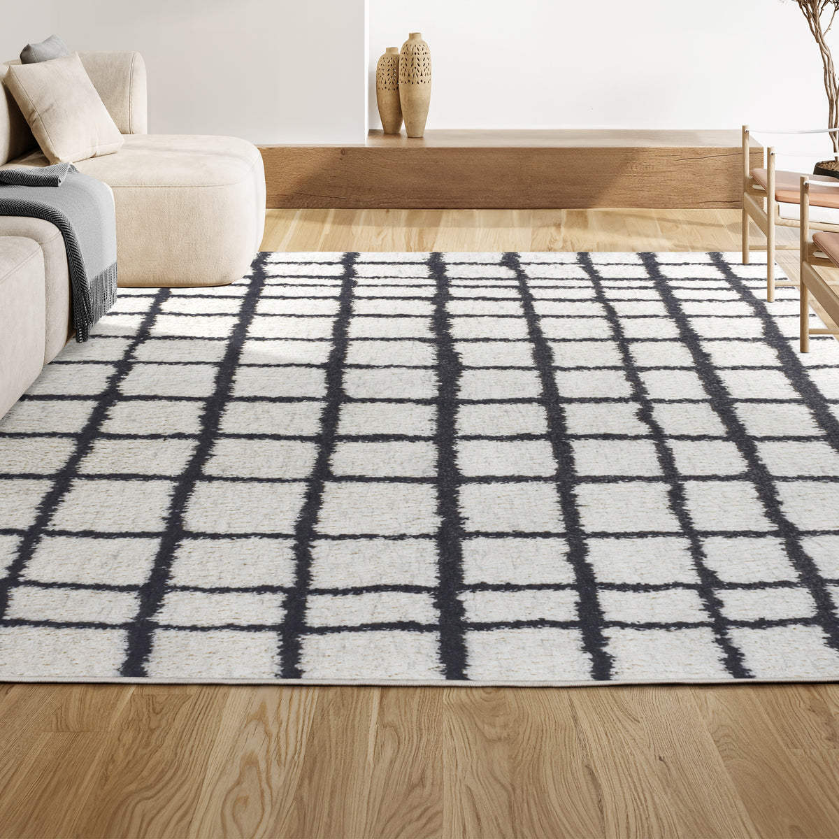 Upper Arenal Geometric Grid Shag Area Rug
