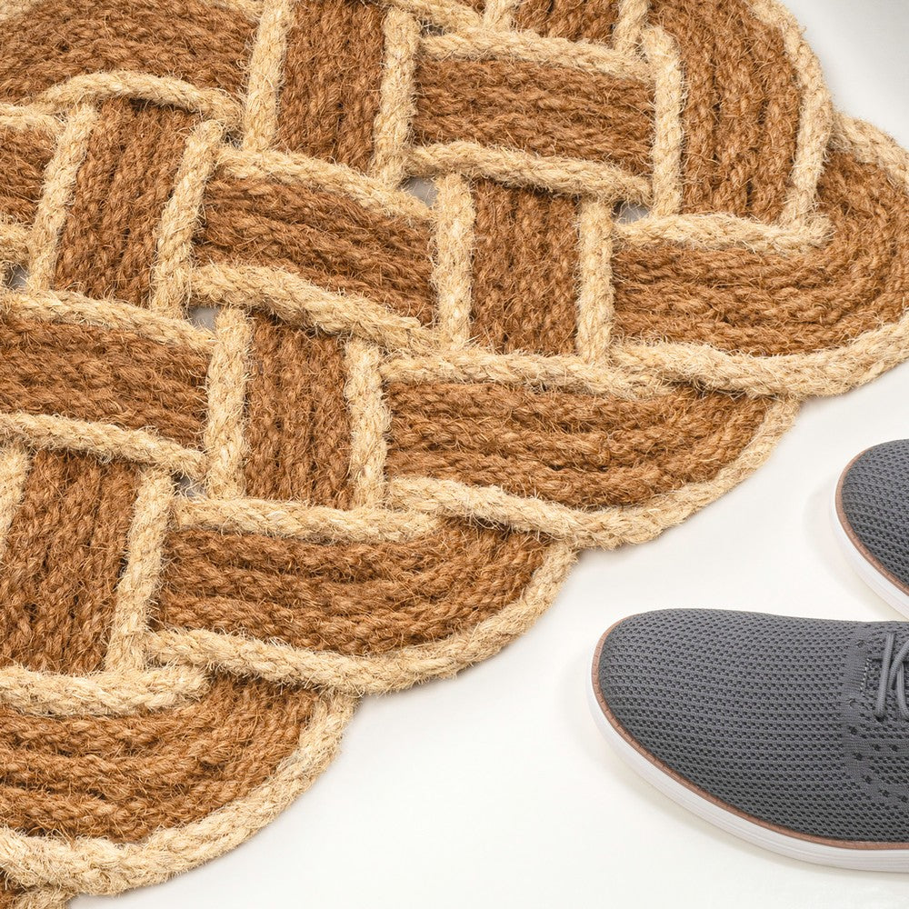 Ocean Classic Coastal Scalloped Basketweave Indoor/Outdoor Coir Mat