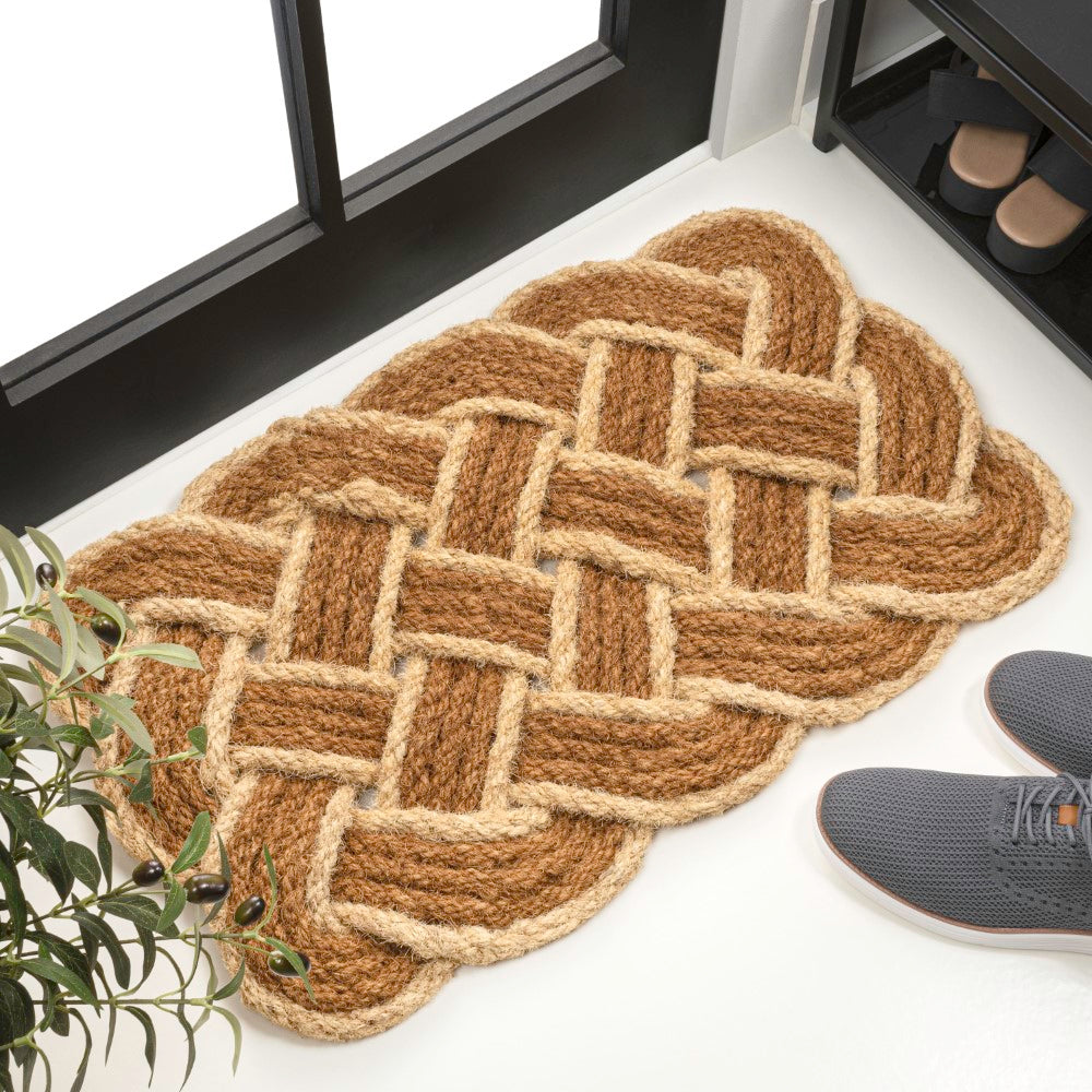 Ocean Classic Coastal Scalloped Basketweave Indoor/Outdoor Coir Mat