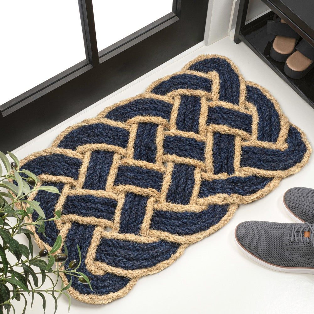 Ocean Classic Coastal Scalloped Basketweave Indoor/Outdoor Coir Mat