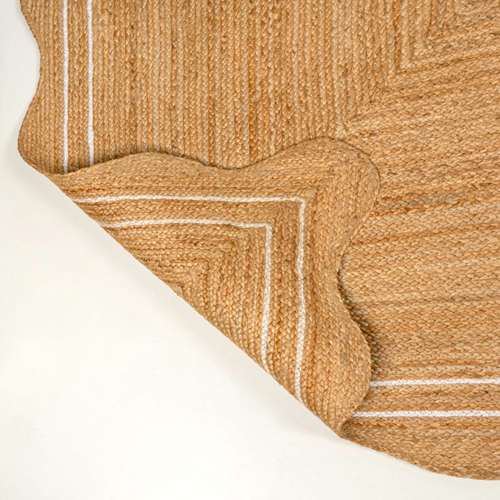 Elvoria Cottage Scallop Edge Jute Area Rug