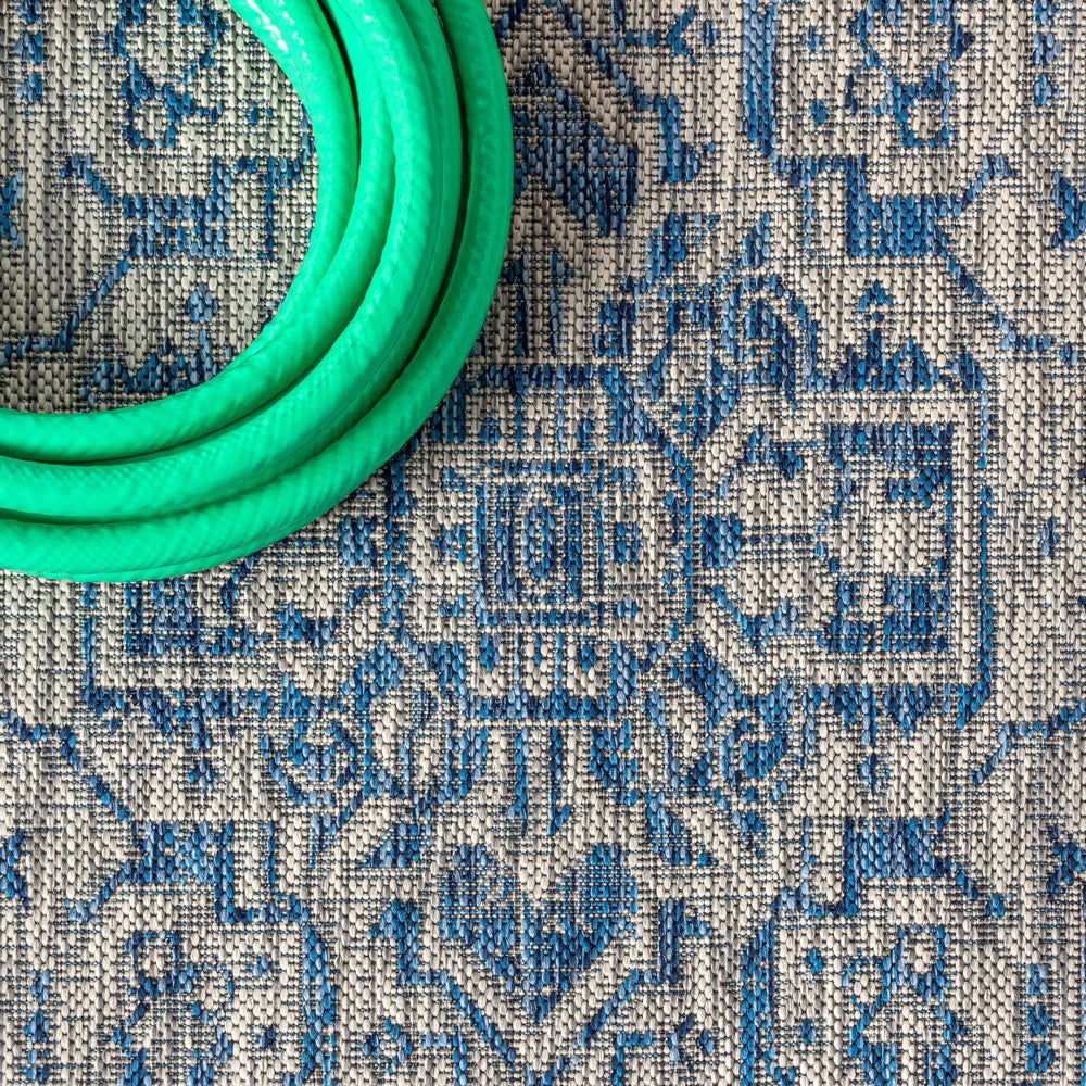 Luke Medallion Textured Weave Indoor/outdoor Runner Rug