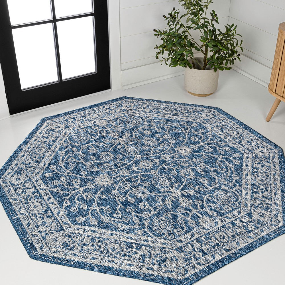 Huon Palazzo Vine and Border Indoor/Outdoor Area Rug