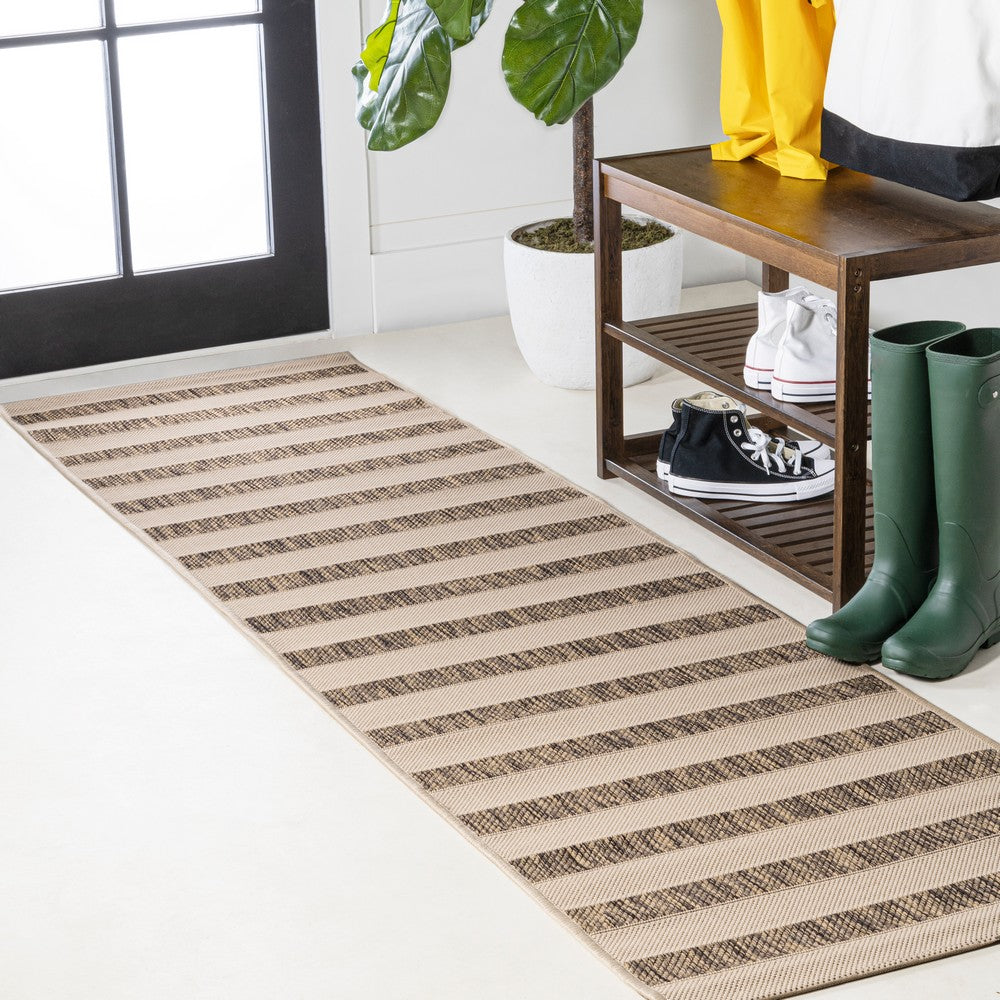 Rowena wide Stripe Indoor/outdoor Area Rug