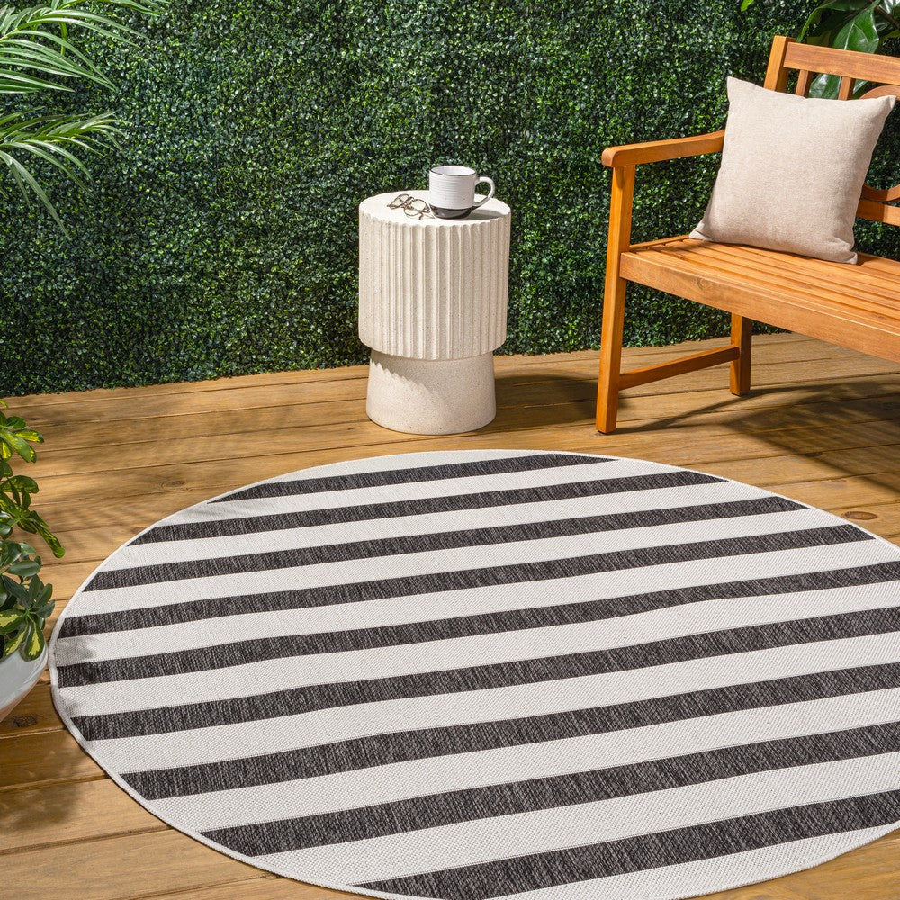 Rowena wide Stripe Indoor/outdoor Area Rug