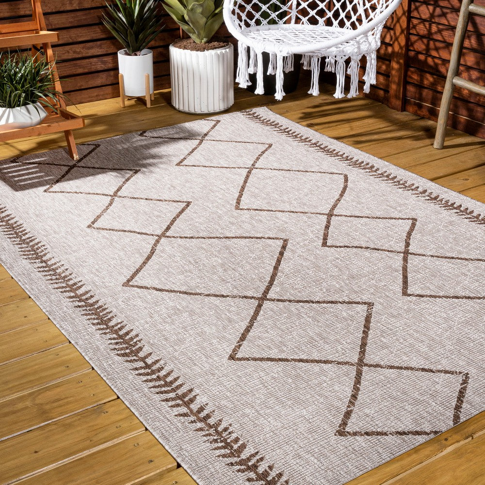 Gandra Derya Tribal Diamond Trellis Indoor/Outdoor Area Rug