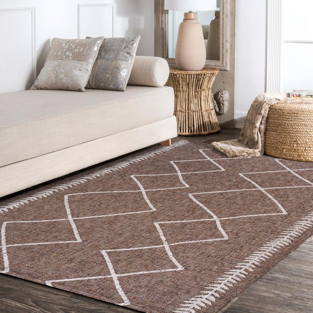 Gandra Derya Tribal Diamond Trellis Indoor/Outdoor Area Rug