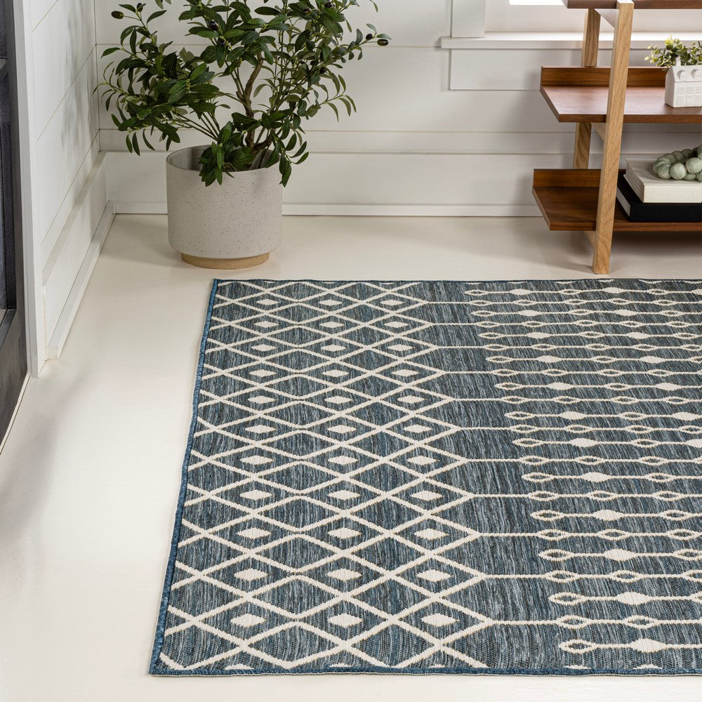Lizzy Modern Geometric Moroccan Reversible Machine-Washable Indoor/Outdoor Area Rug