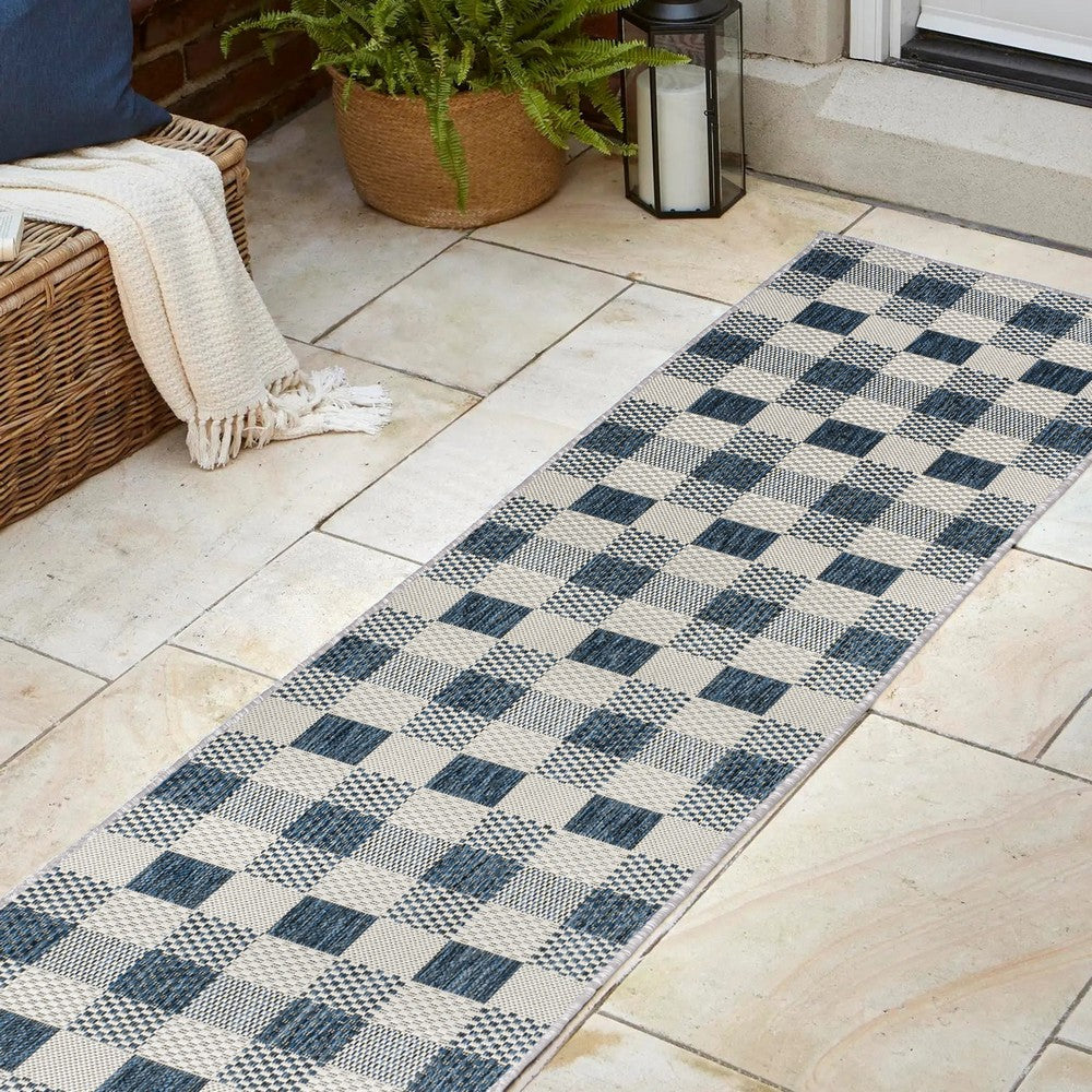 Courtyard Traditional Geometric Bold Gingham Indoor/Outdoor Area Rug