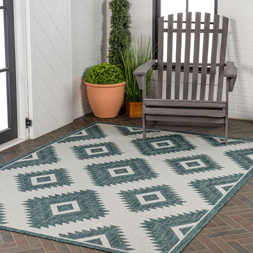 Antique Geometric Moroccan Diamond Indoor/Outdoor Area Rug