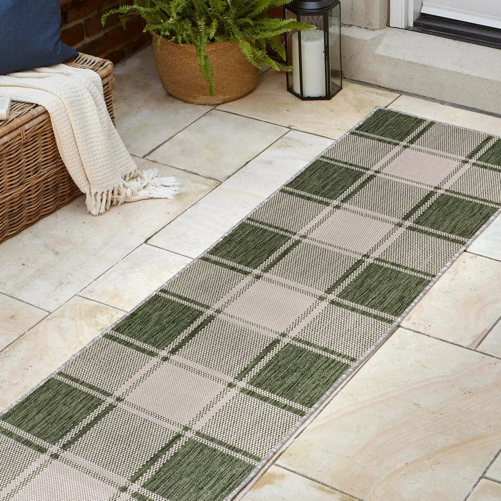 Acrylic Traditional Farmhouse Bold Gingham Indoor/Outdoor Area Rug