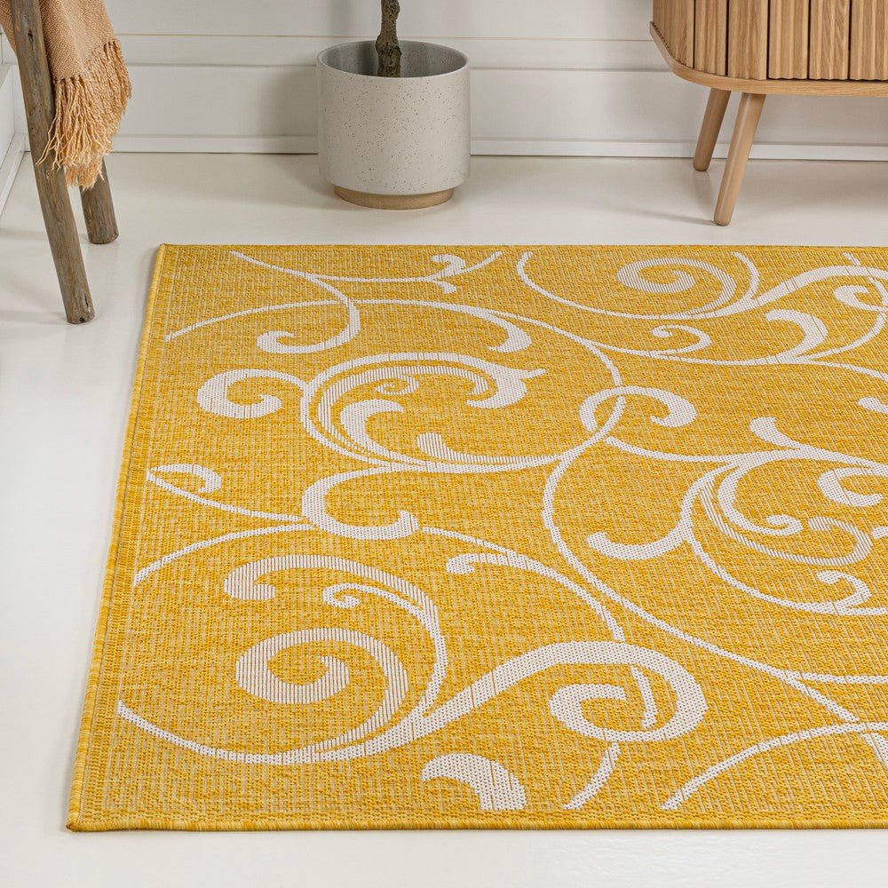 Domani Traditional Classic All-Over Scroll Indoor/Outdoor Area Rug