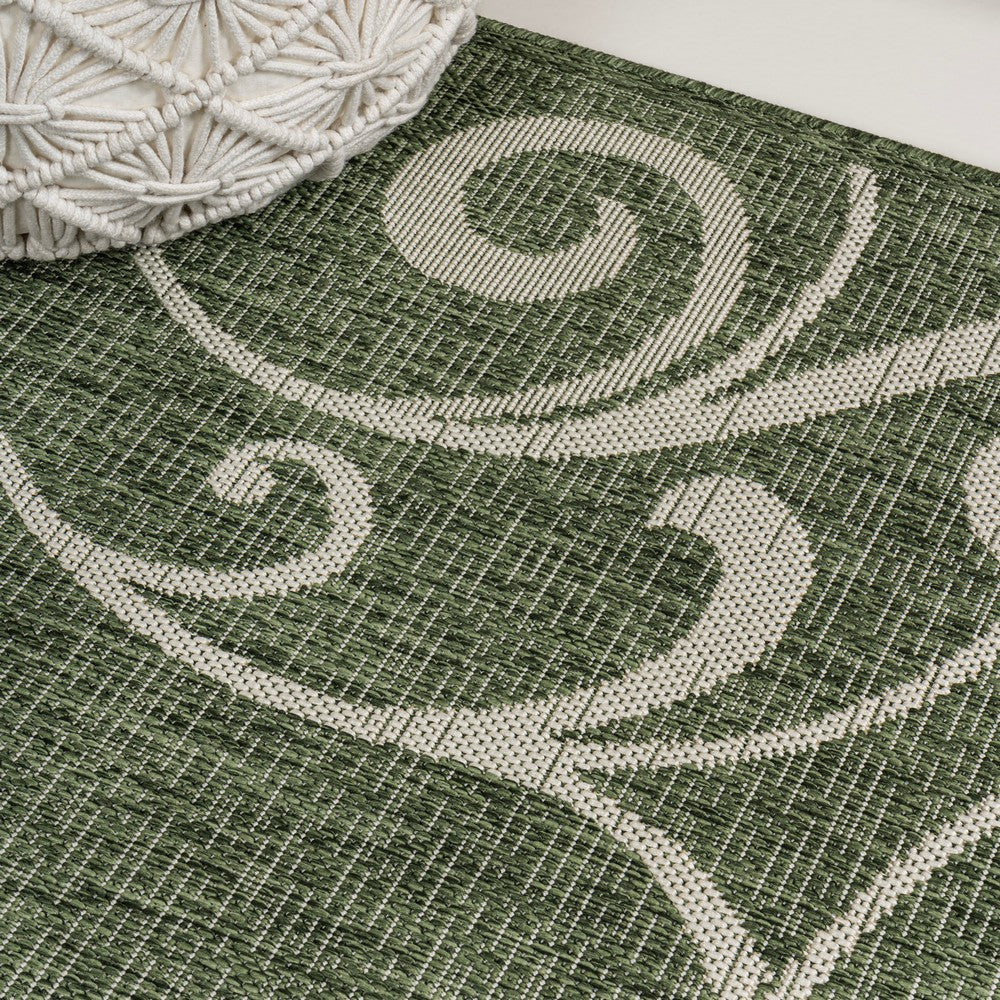Domani Traditional Classic All-Over Scroll Indoor/Outdoor Area Rug