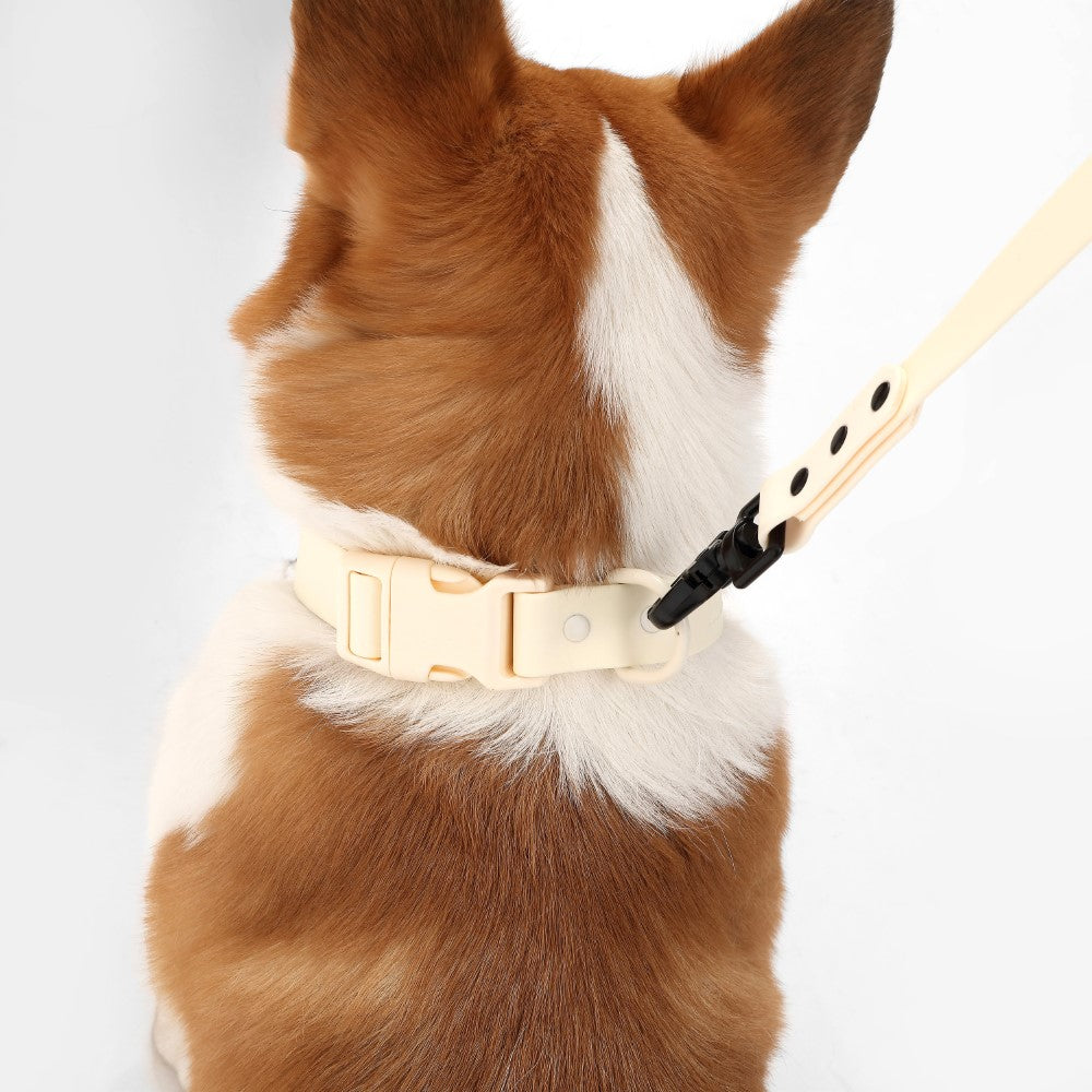 Shri 8FT Adjustable 6-in-1 Waterproof Hands-Free Leash and Collar with LED Flashlight Bag Dispenser and Poop Bag Holder