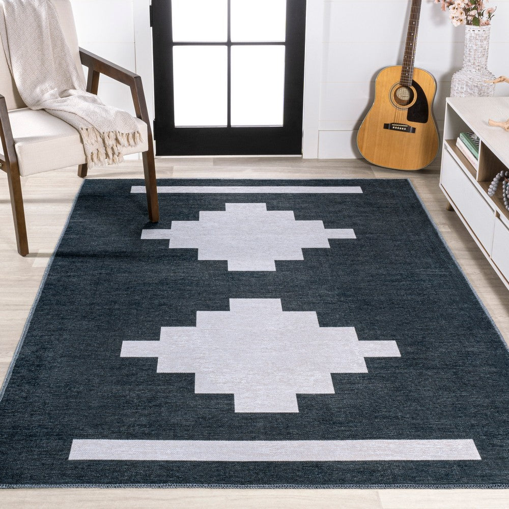 Beatrice Geometric Tribal Medallion Machine-washable Area Rug