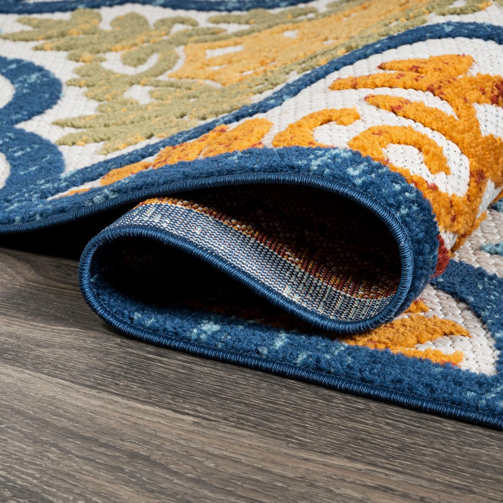 Hamilton Cassis Ornate Ogee Trellis Indoor/Outdoor Area Rug