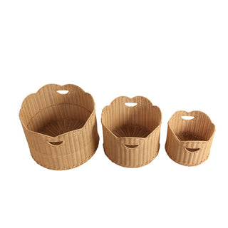 Floralux Contemporary Cottage Resin/Metal Scalloped Edge Nesting Storage Baskets with Handles