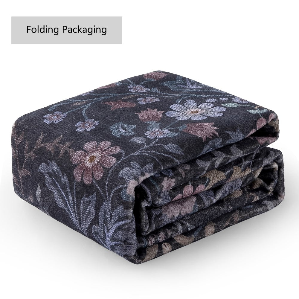 Norvyn Art Nouveau Floral Border Machine-washable Area Rug