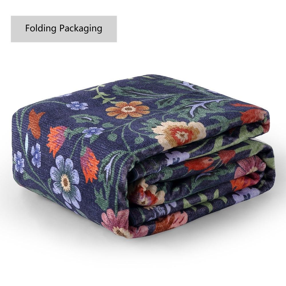 Norvyn Art Nouveau Floral Border Machine-washable Area Rug