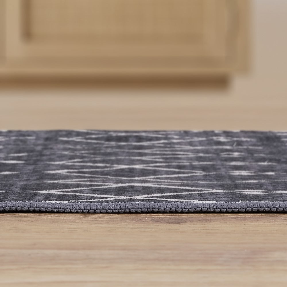 Selvino Moroccan Diamond Trellis Machine-washable Area Rug