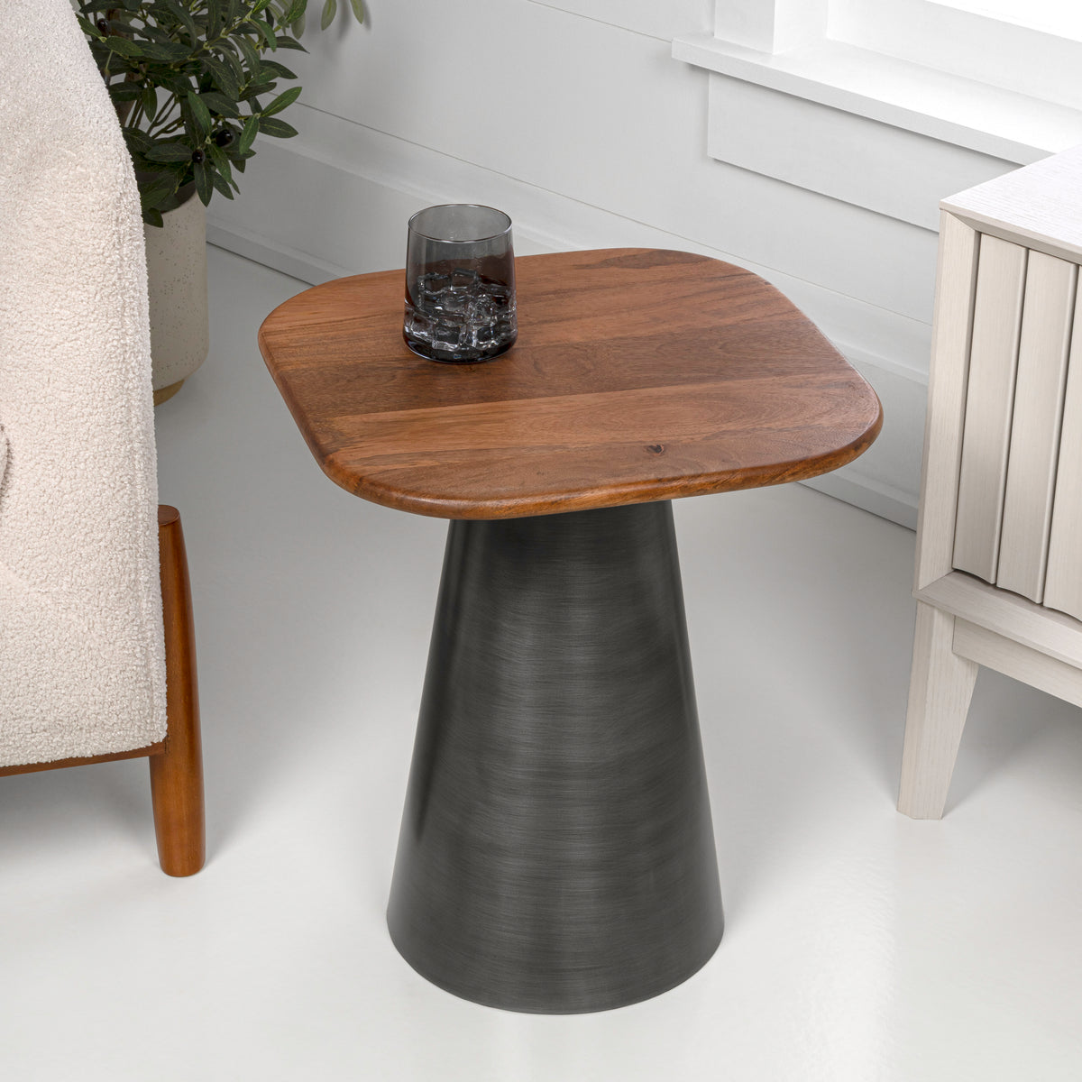 Solmist 18" Modern Rustic Square Wood/Metal Accent Table