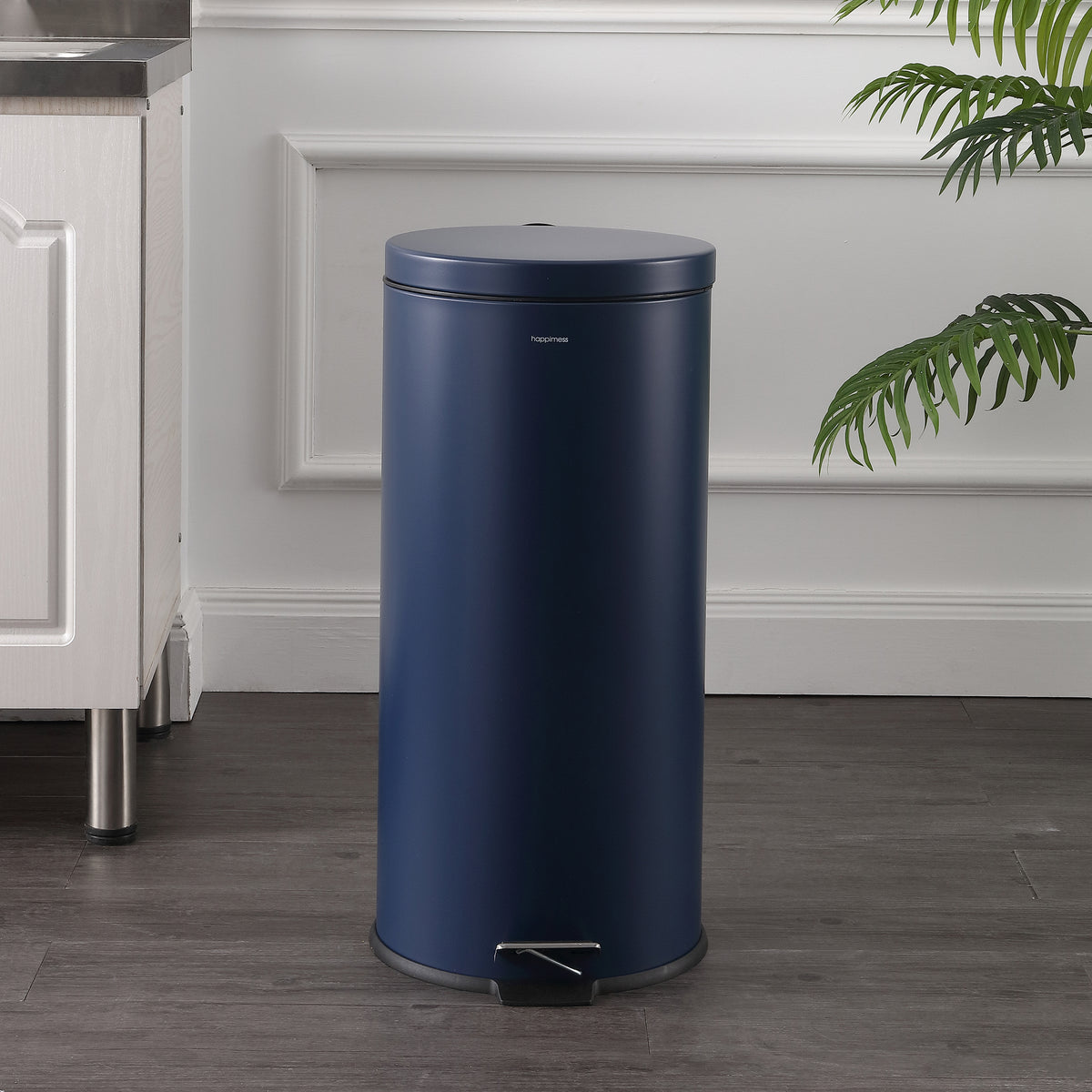 Leo 8-Gallon Step-Open Trash Can with FREE Mini Trash Can