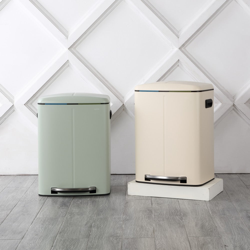 Marco 40 Liter/10.5 Gallon Double-Bucket Trash Can