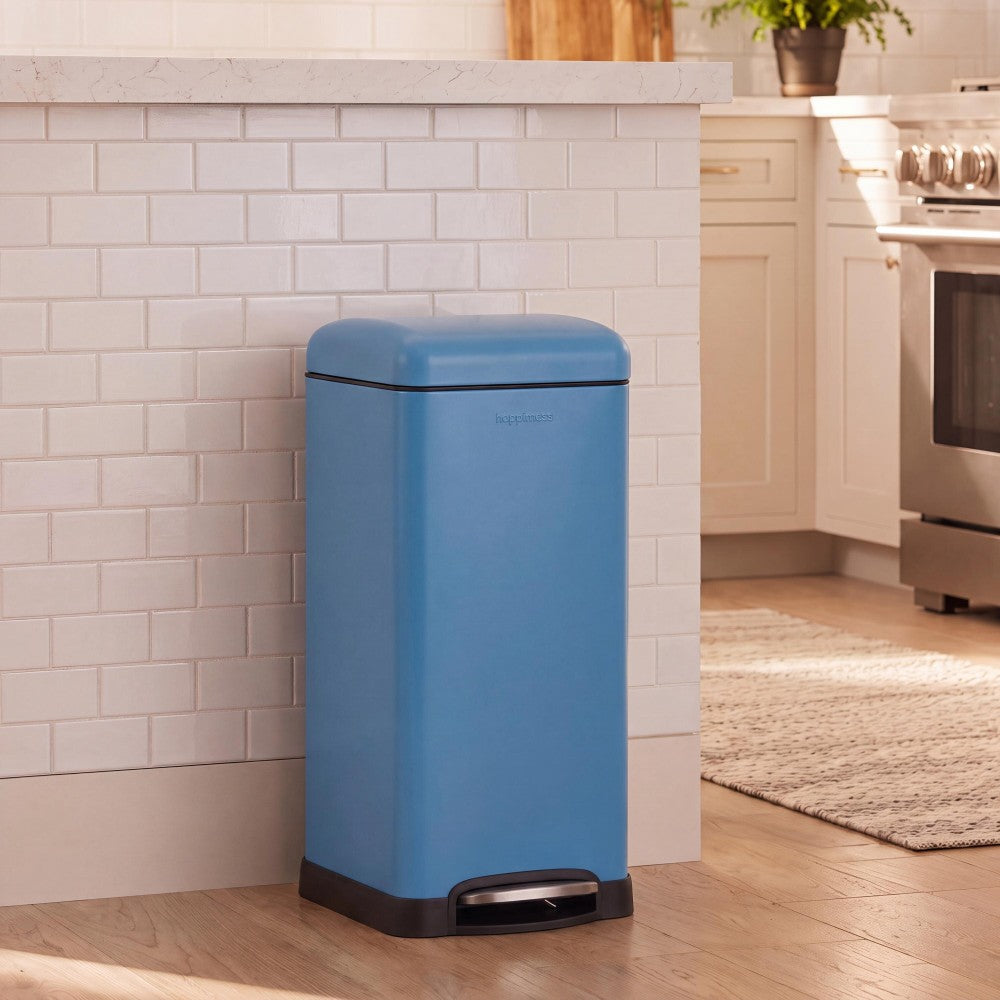 Betty Retro 30 Liters/8 Gallon Trash Can