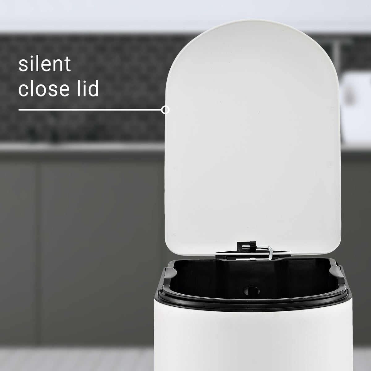Rassol Mini 2.6-Gallon Step-Open Trash Can