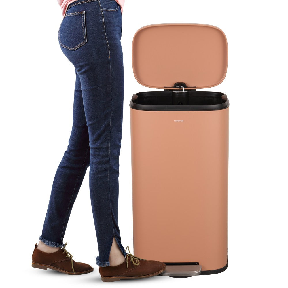 Abrahamus 30 Liter/8 Gallon Step-Open Trash Can