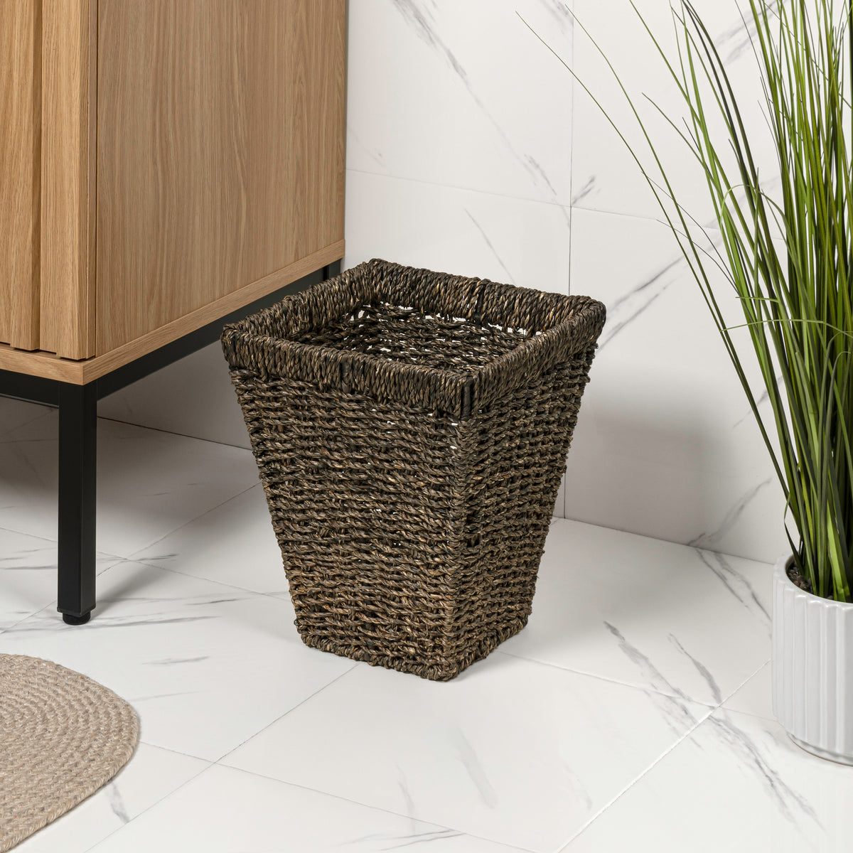 Cliffora Rustic Bohemian Handwoven Seagrass 2.3-Gallon Tapered Square Wicker Watebasket