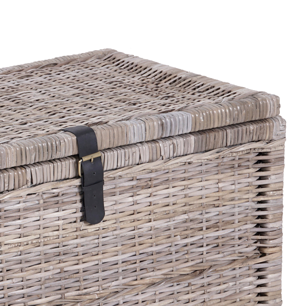 Michael 35" Wicker Storage Trunk