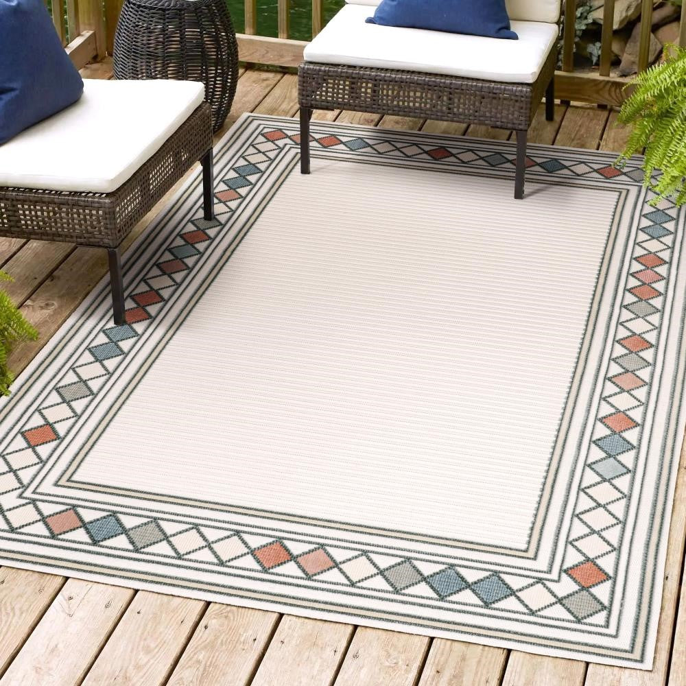 Well High-Low Modern Diamond Border Indoor/Outdoor Area Rug