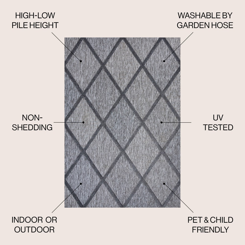 Oswald diamond Trellis Indoor/outdoor Area Rug