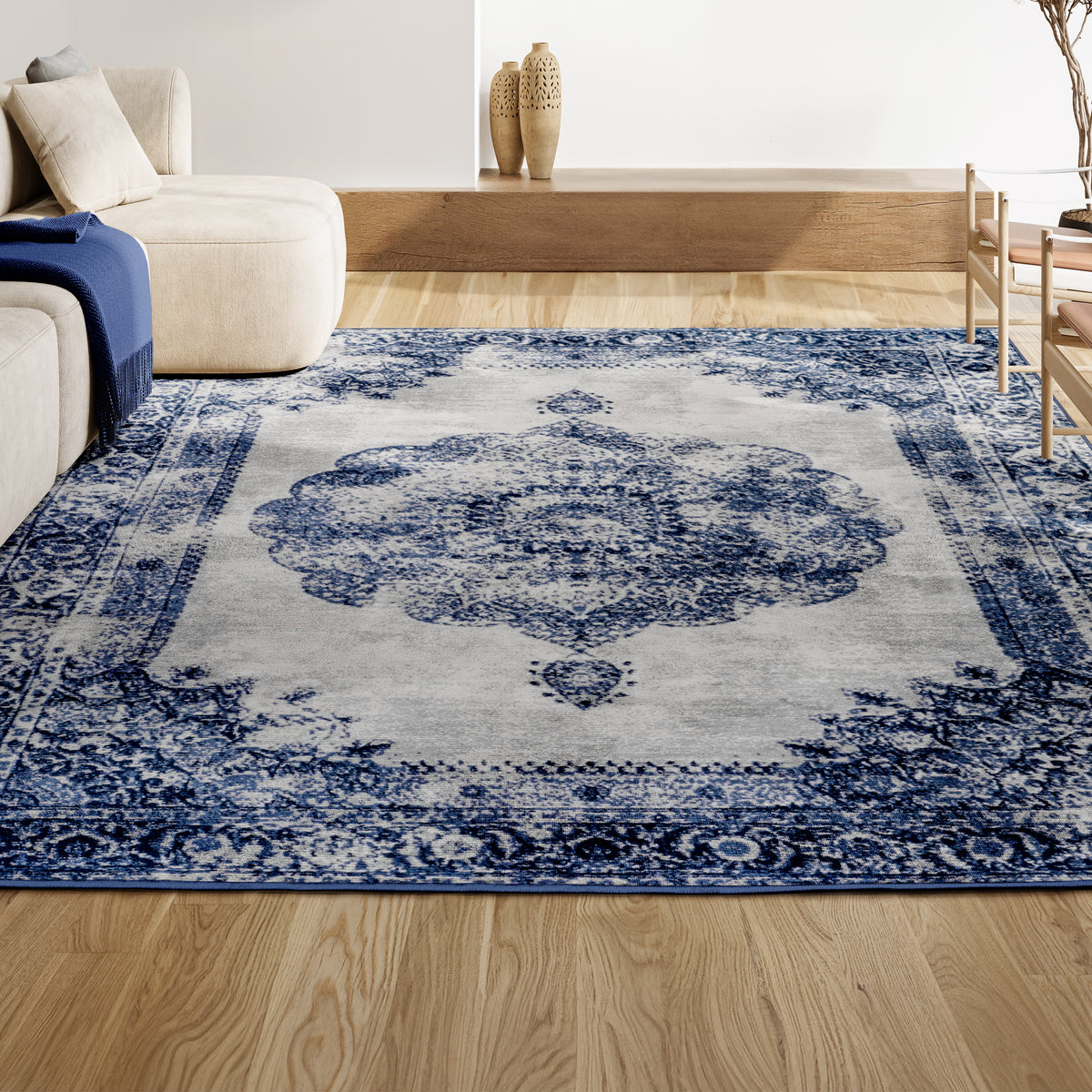 Face Cottage Medallion Area Rug