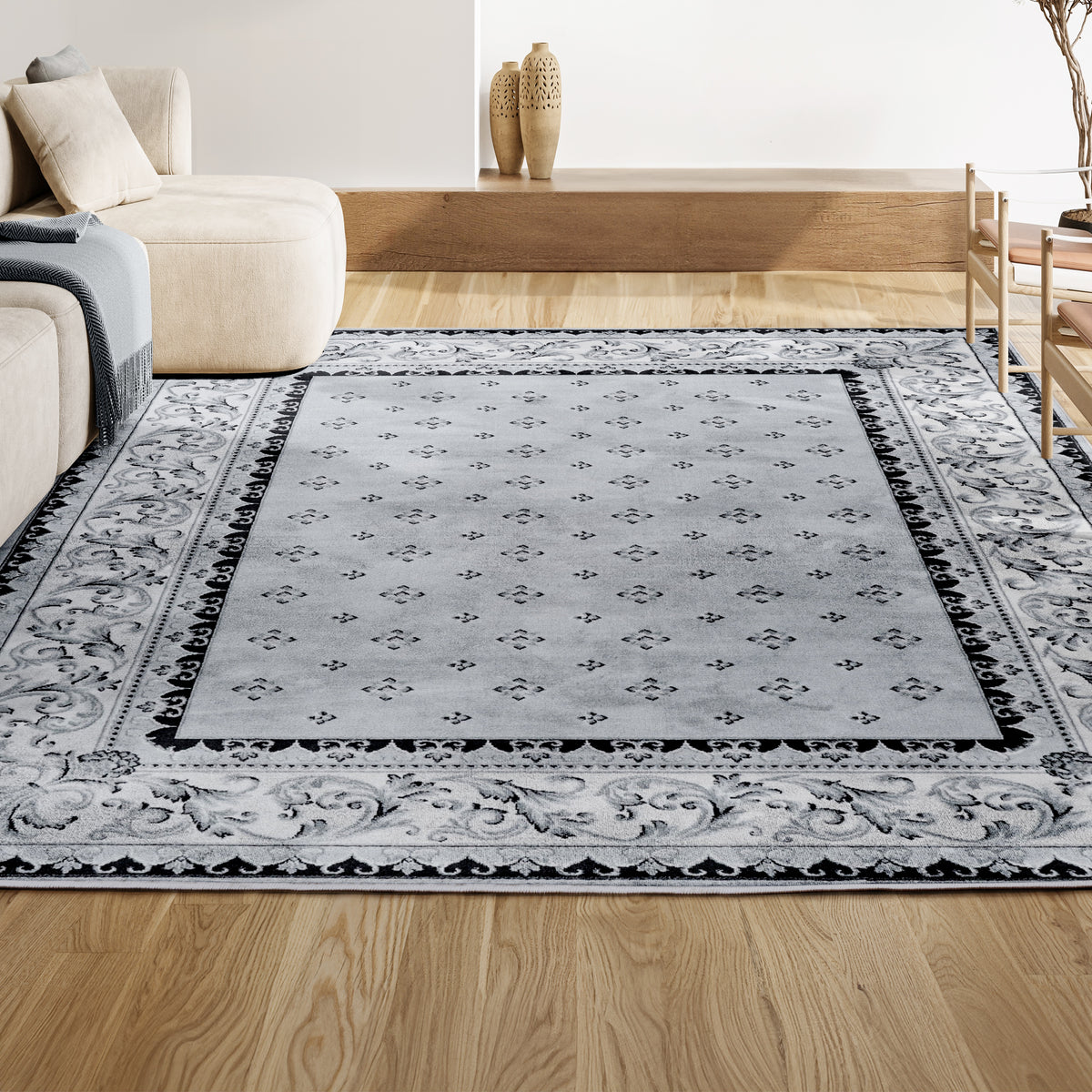 Luanza Acanthus French Border Area Rug