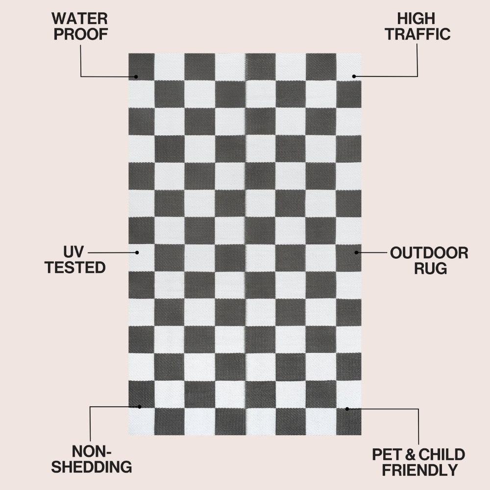 Wildterra Geometric Checker Foldable Waterproof Reversible Plastic Straw Area Rug