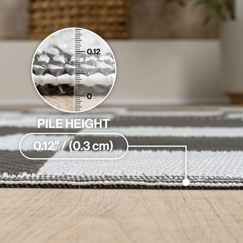 Wildterra Geometric Checker Foldable Waterproof Reversible Plastic Straw Area Rug