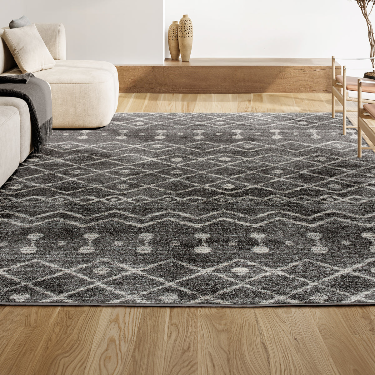 Tokyo Aksil Moroccan Beni Souk Area Rug