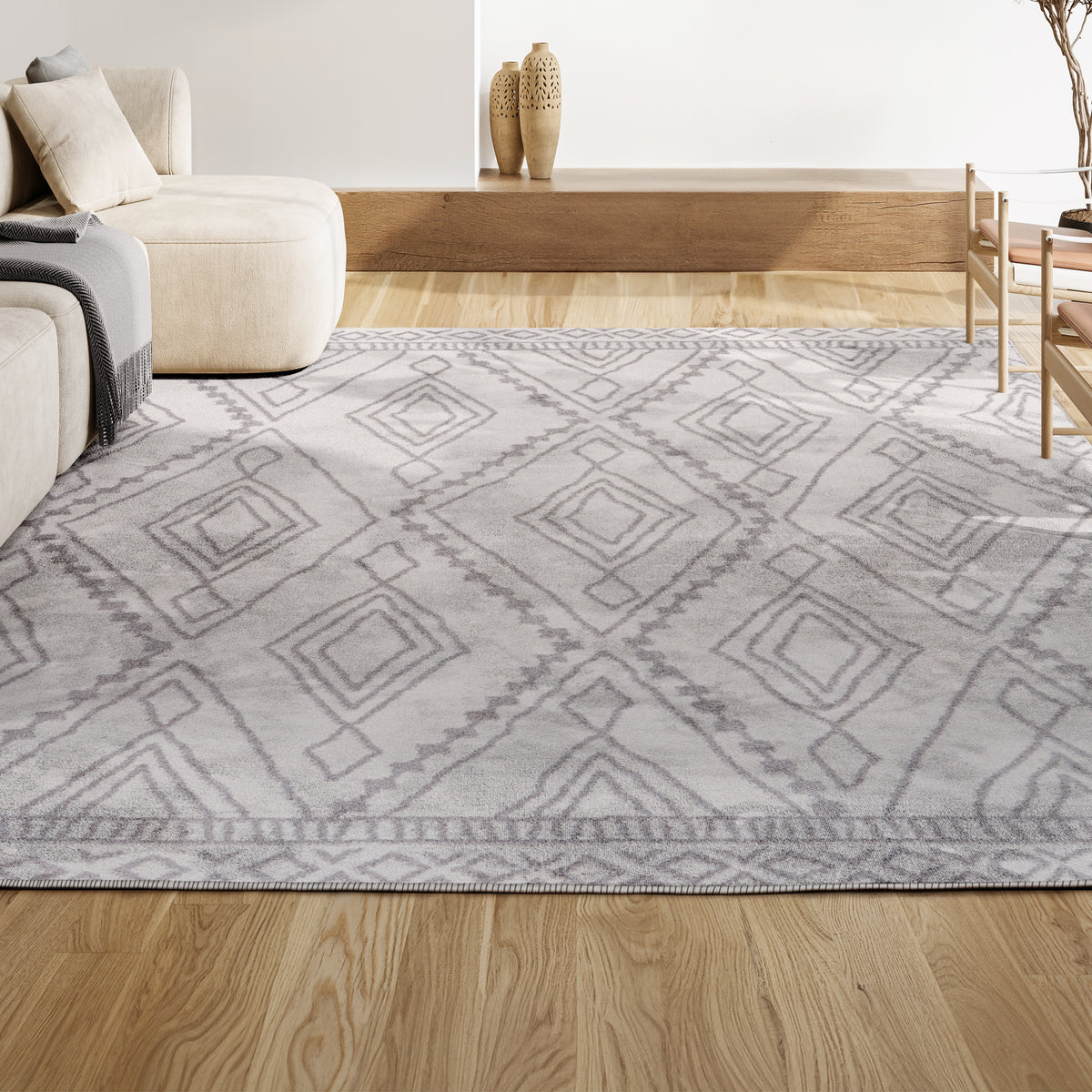 Palmerston Rih Moroccan Style Diamond Area Rug