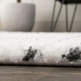 Invercargill Petra Abstract Stripe Geometric Area Rug