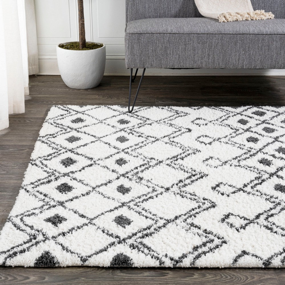 Conde Caimari Moroccan Diamond Shag Area Rug
