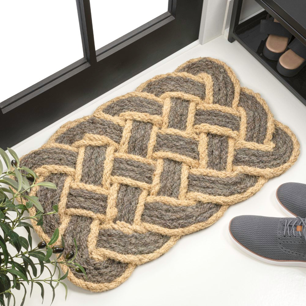 Ocean Classic Coastal Scalloped Basketweave Indoor/Outdoor Coir Mat